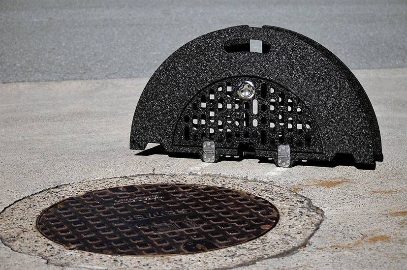 Mass Products Safety Grates | Folding Manhole Cover ...